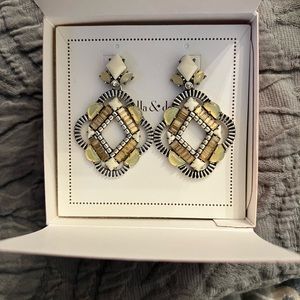 Stella & Dot Kaia Chandelier Earrings